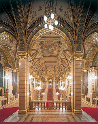 Parlement - Grand escalier